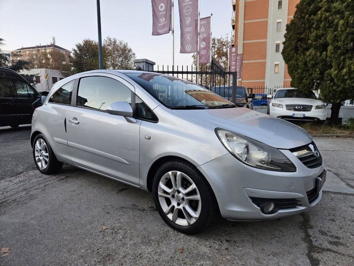 Opel Corsa 1.3 CDTI 75CV 3 porte Enjoy (3)