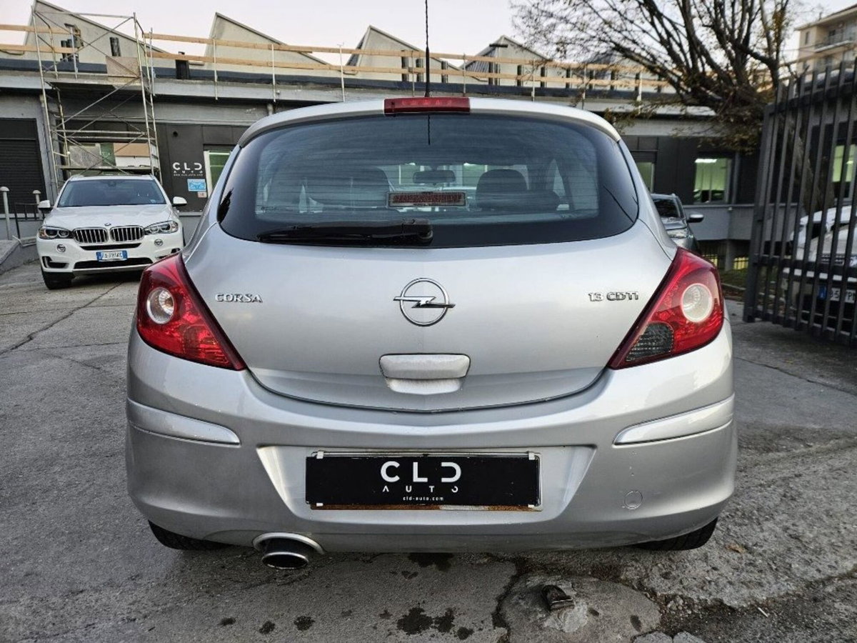 Opel Corsa 1.3 CDTI 75CV 3 porte Enjoy (5)