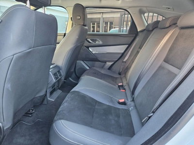Land Rover Range Rover Velar 2.0 TD4 180 CV (10)