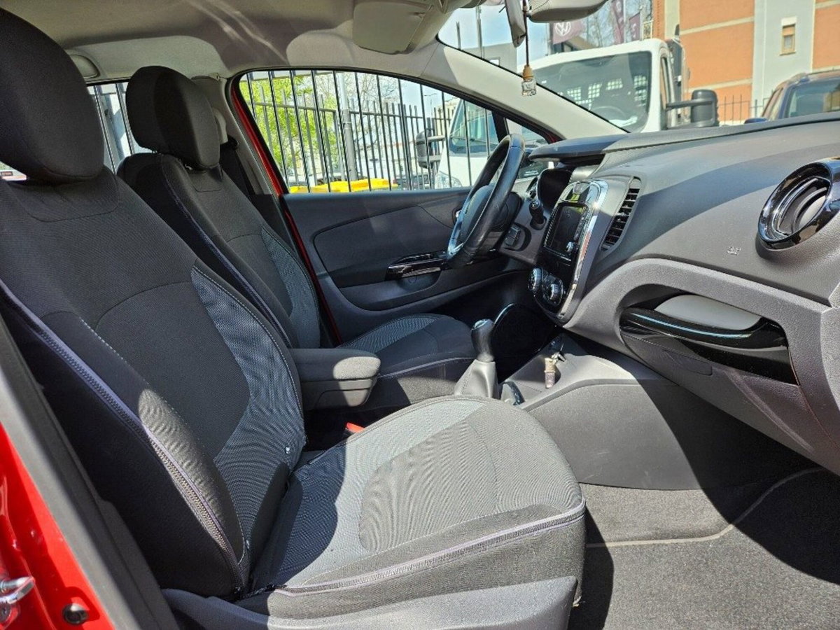 Renault Captur dCi 8V 90 CV Business (11)