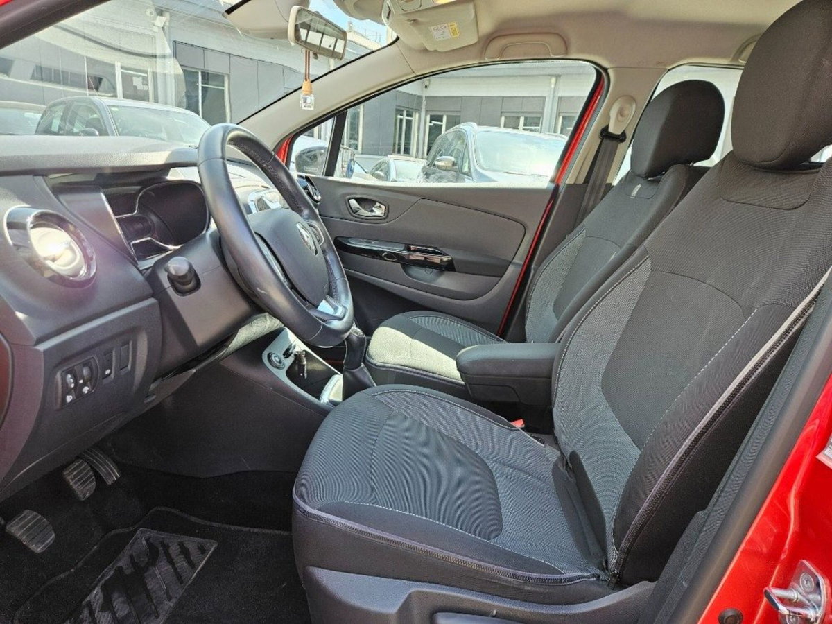 Renault Captur dCi 8V 90 CV Business (8)