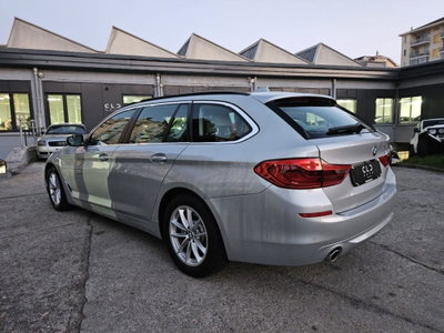 BMW Serie 5 Touring 520d  Luxury (6)