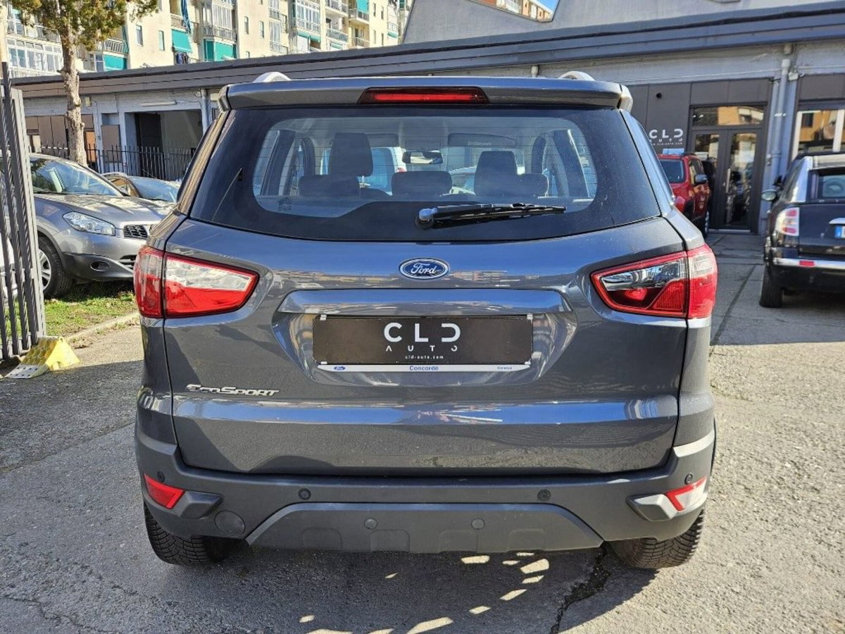 Ford EcoSport 1.5 TDCi 95 CV Titanium S (4)