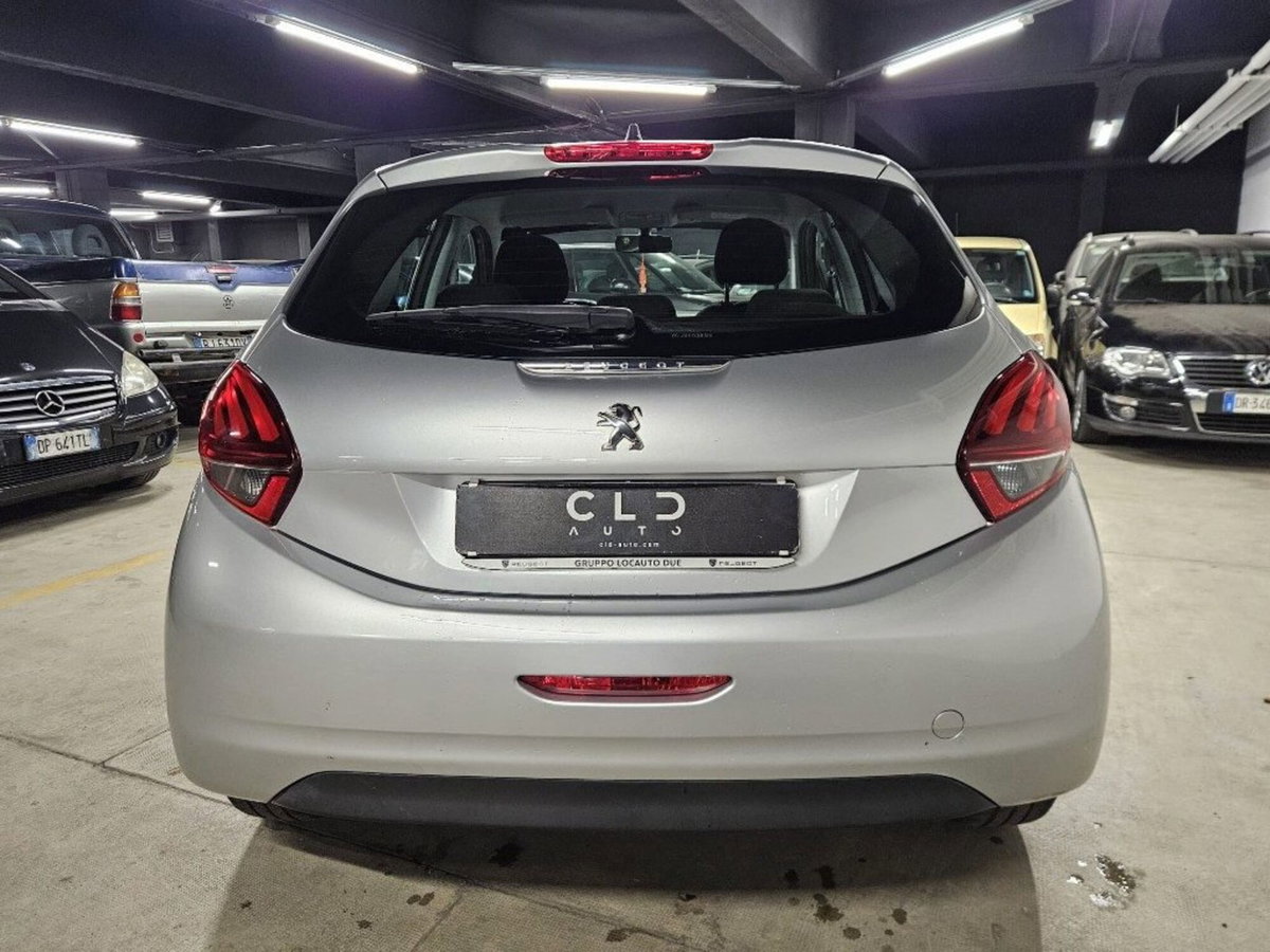 Peugeot 208 75 5 porte Active (4)