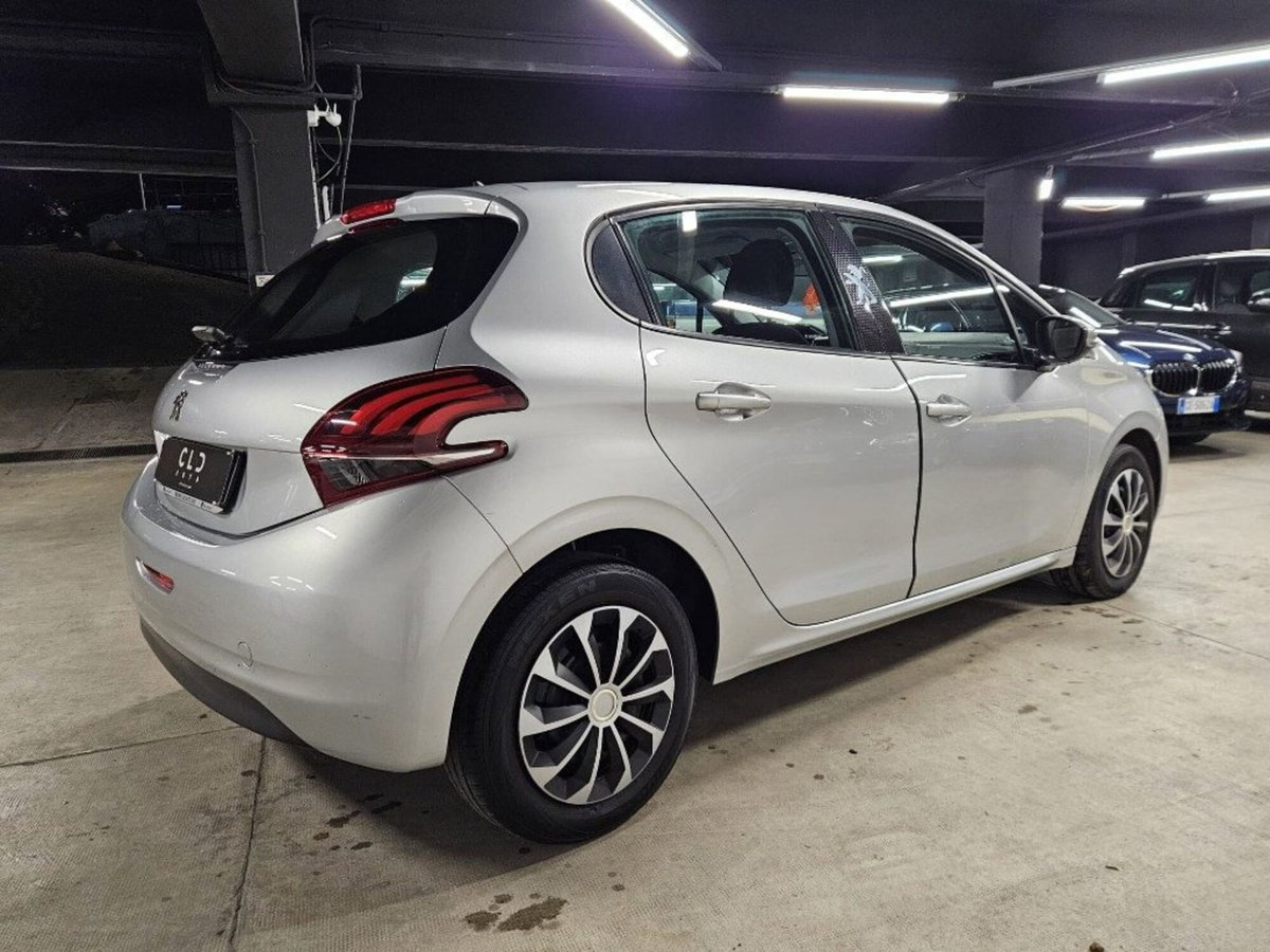 Peugeot 208 75 5 porte Active (5)