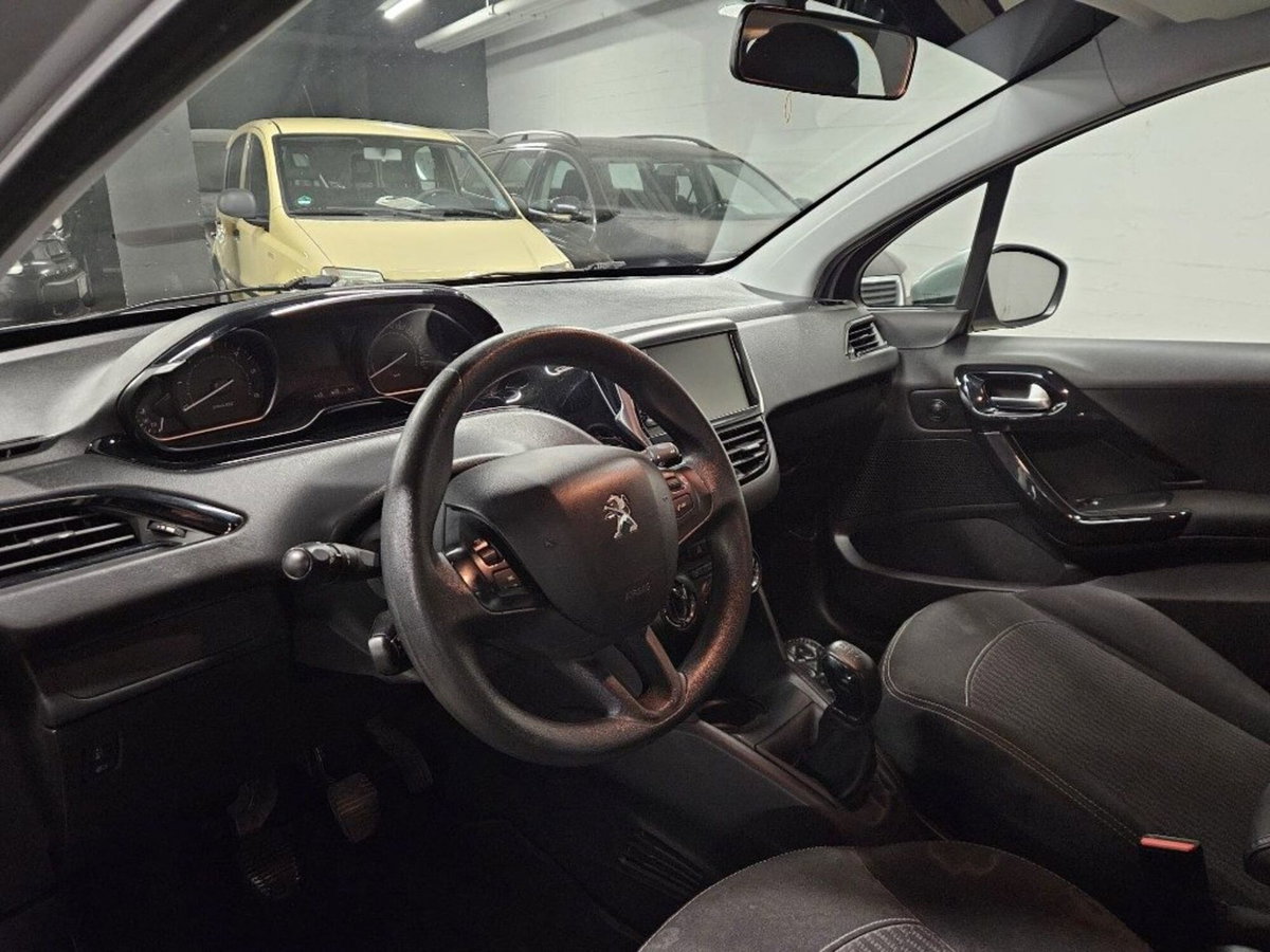 Peugeot 208 75 5 porte Active (6)