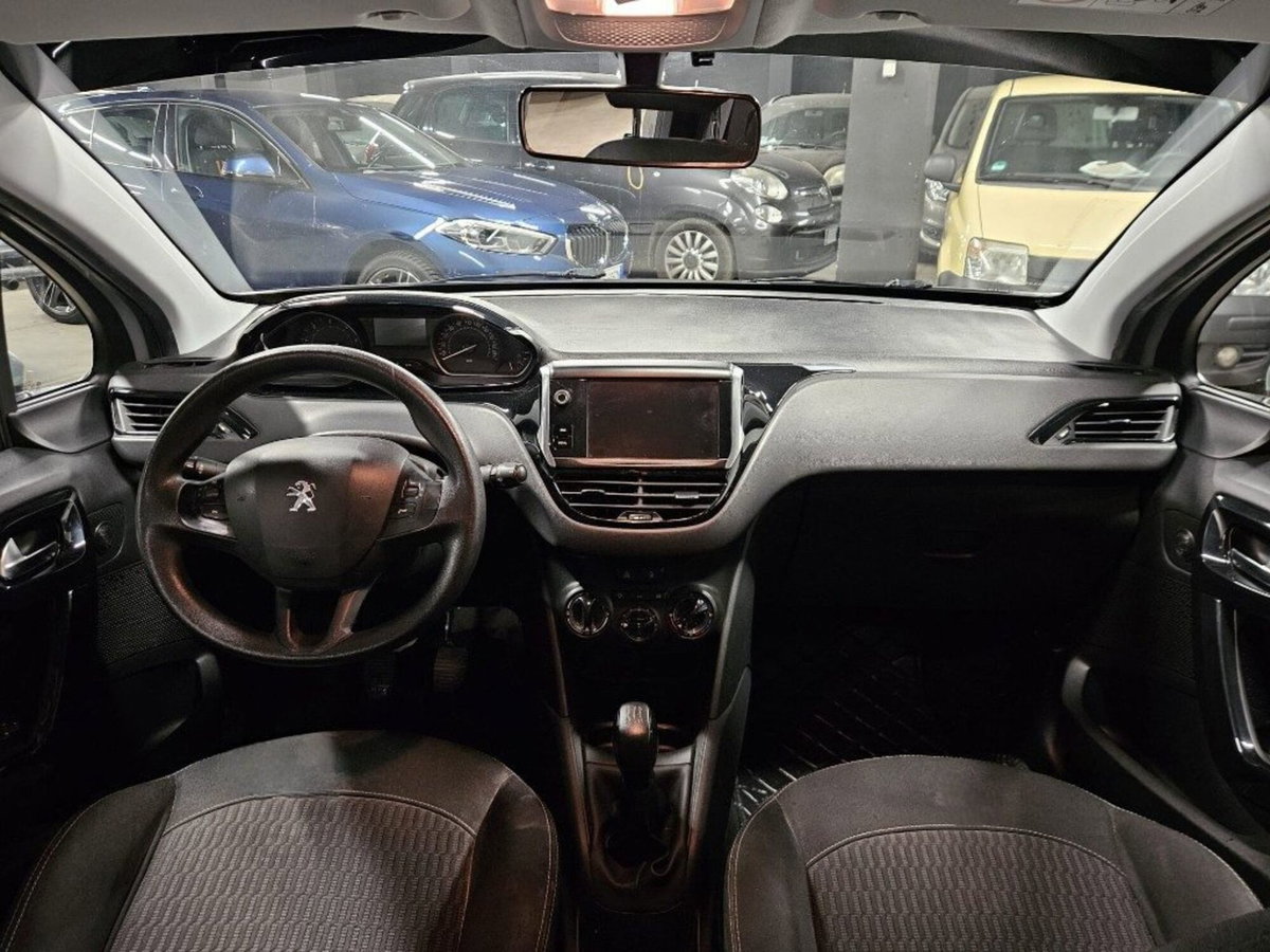 Peugeot 208 75 5 porte Active (9)