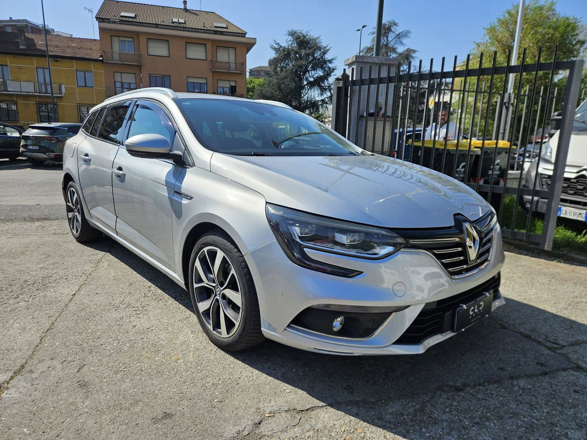 Renault Mégane SporTour 1.5 dCi 110CV EDC SporTour Bose (3)