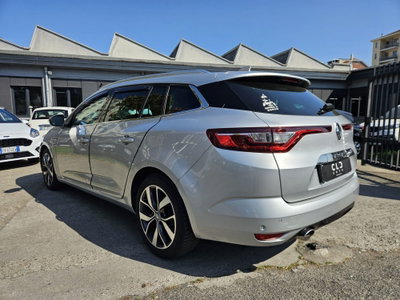 Renault Mégane SporTour 1.5 dCi 110CV EDC SporTour Bose (6)