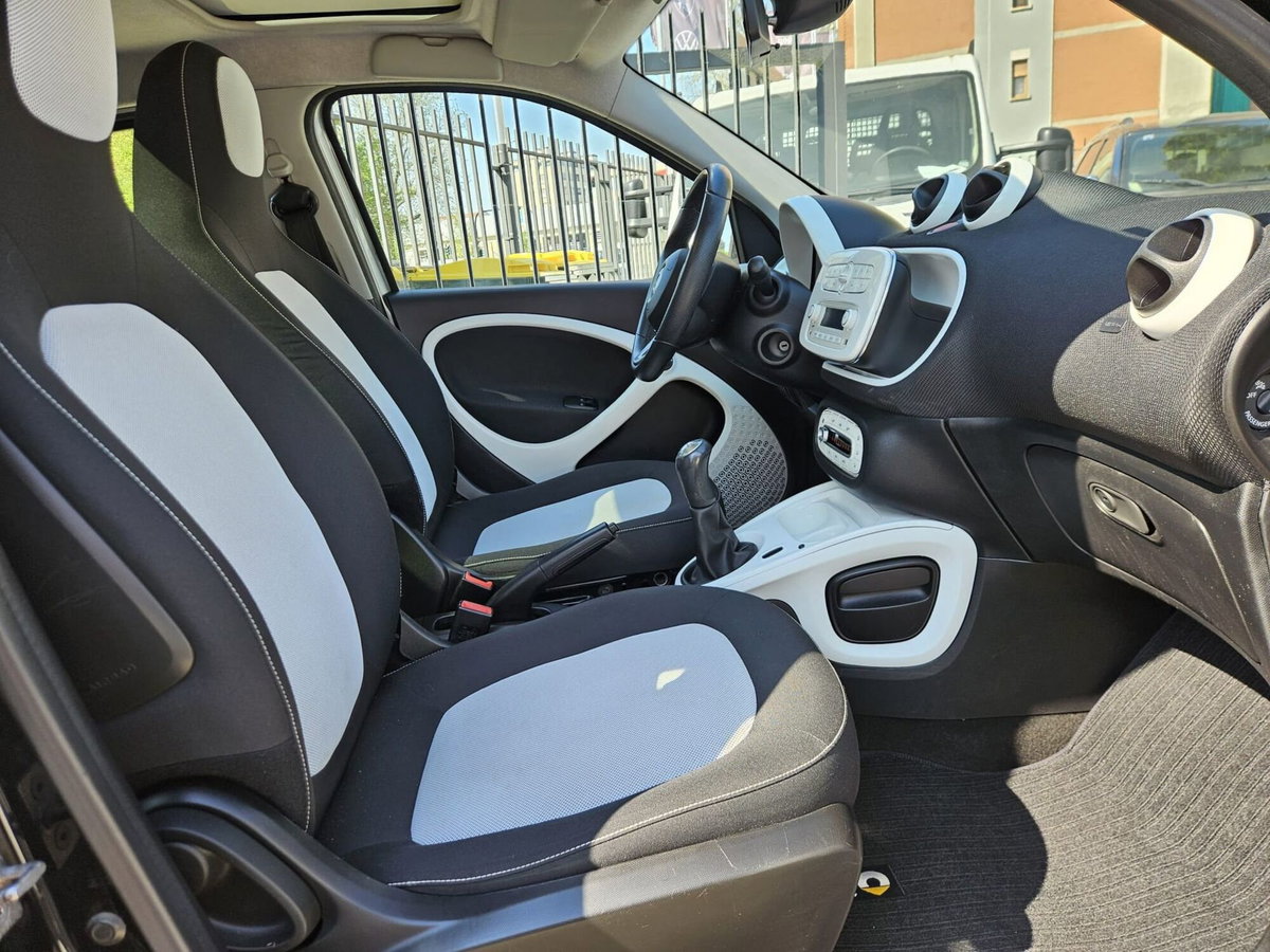 smart forfour forfour 70 1.0 Passion (11)
