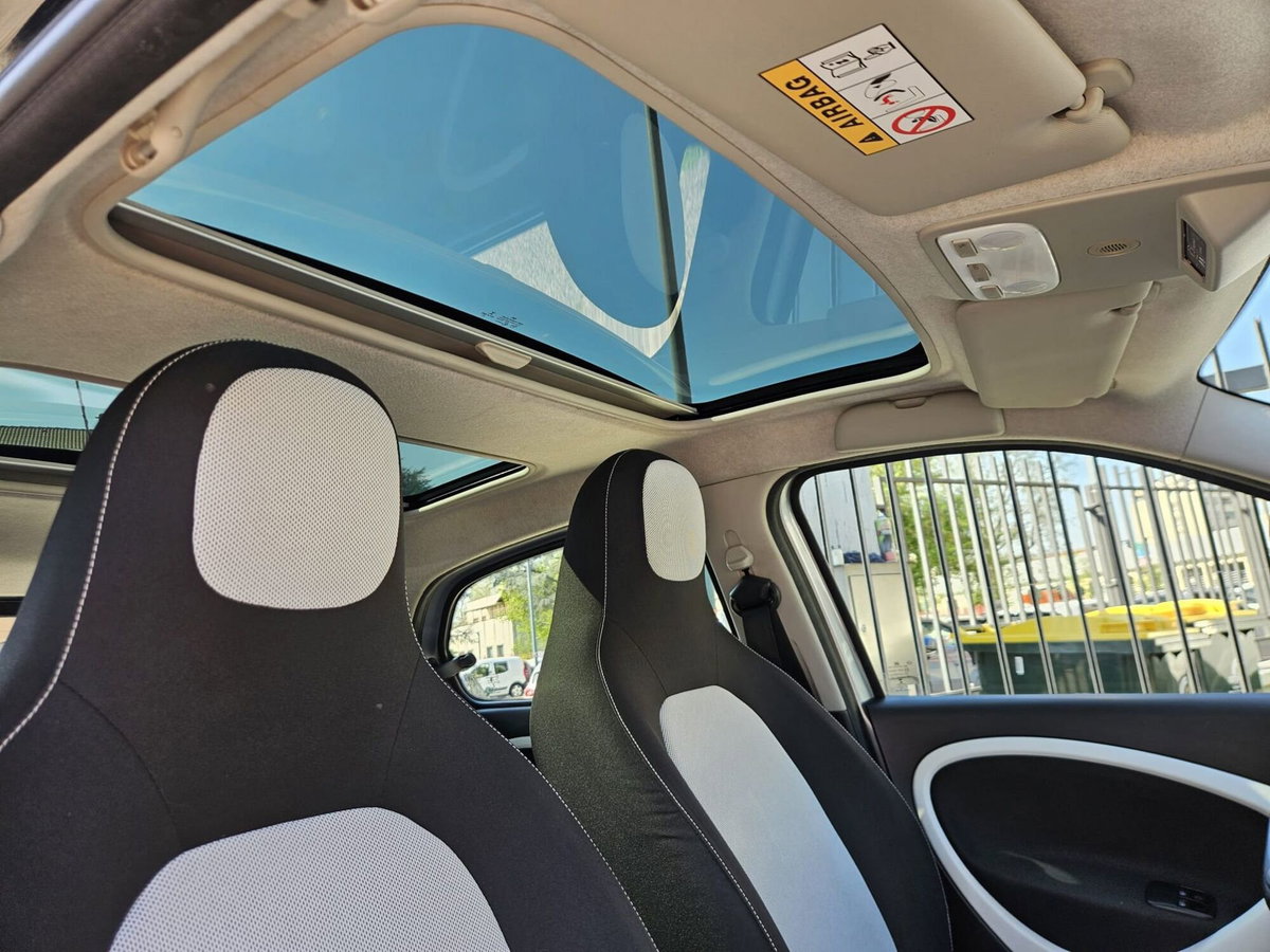smart forfour forfour 70 1.0 Passion (17)