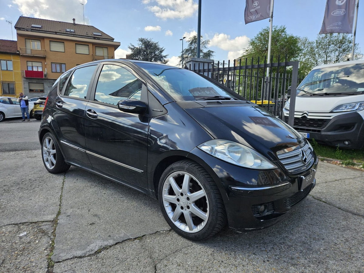 Mercedes-Benz Classe A 180 CDI Elegance (3)