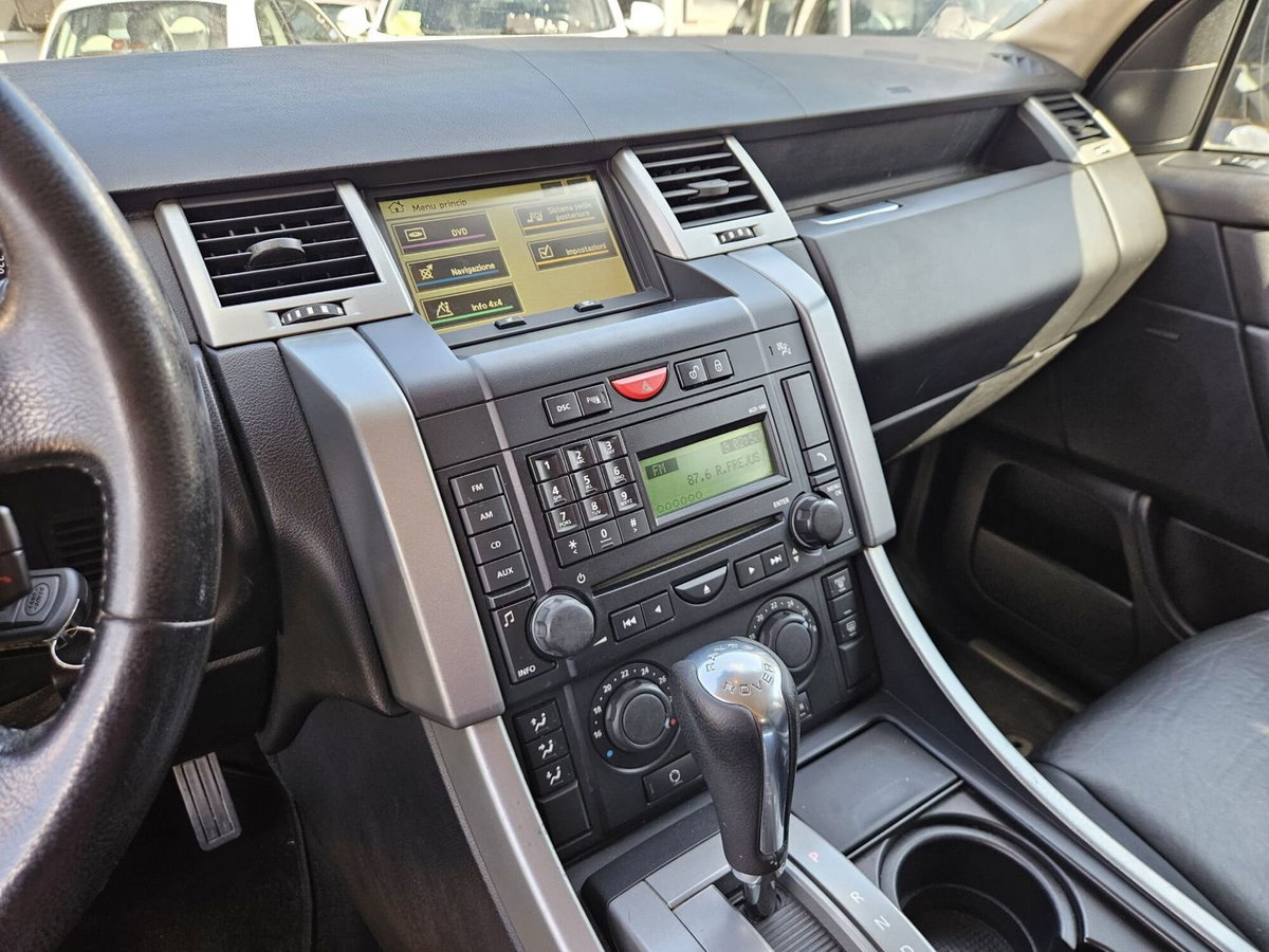 Land Rover Range Rover Sport 3.6 TDV8 HSE (13)