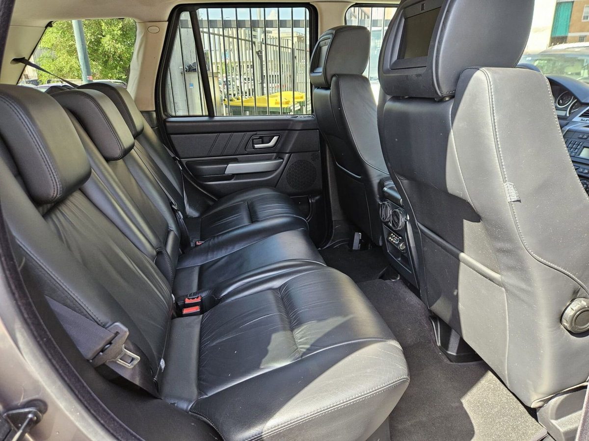 Land Rover Range Rover Sport 3.6 TDV8 HSE (16)