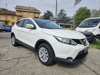 Nissan Qashqai 1.5 dCi N-Connecta (3)