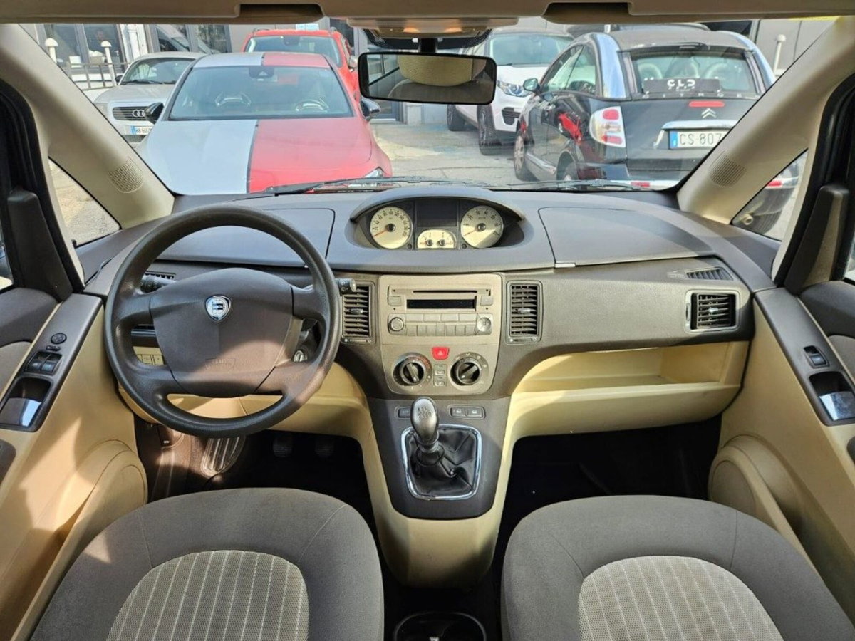 Lancia Musa 1.4 Argento (8)