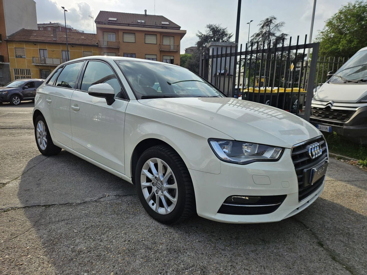Audi A3 Sportback 1.6 TDI S tronic Business (3)