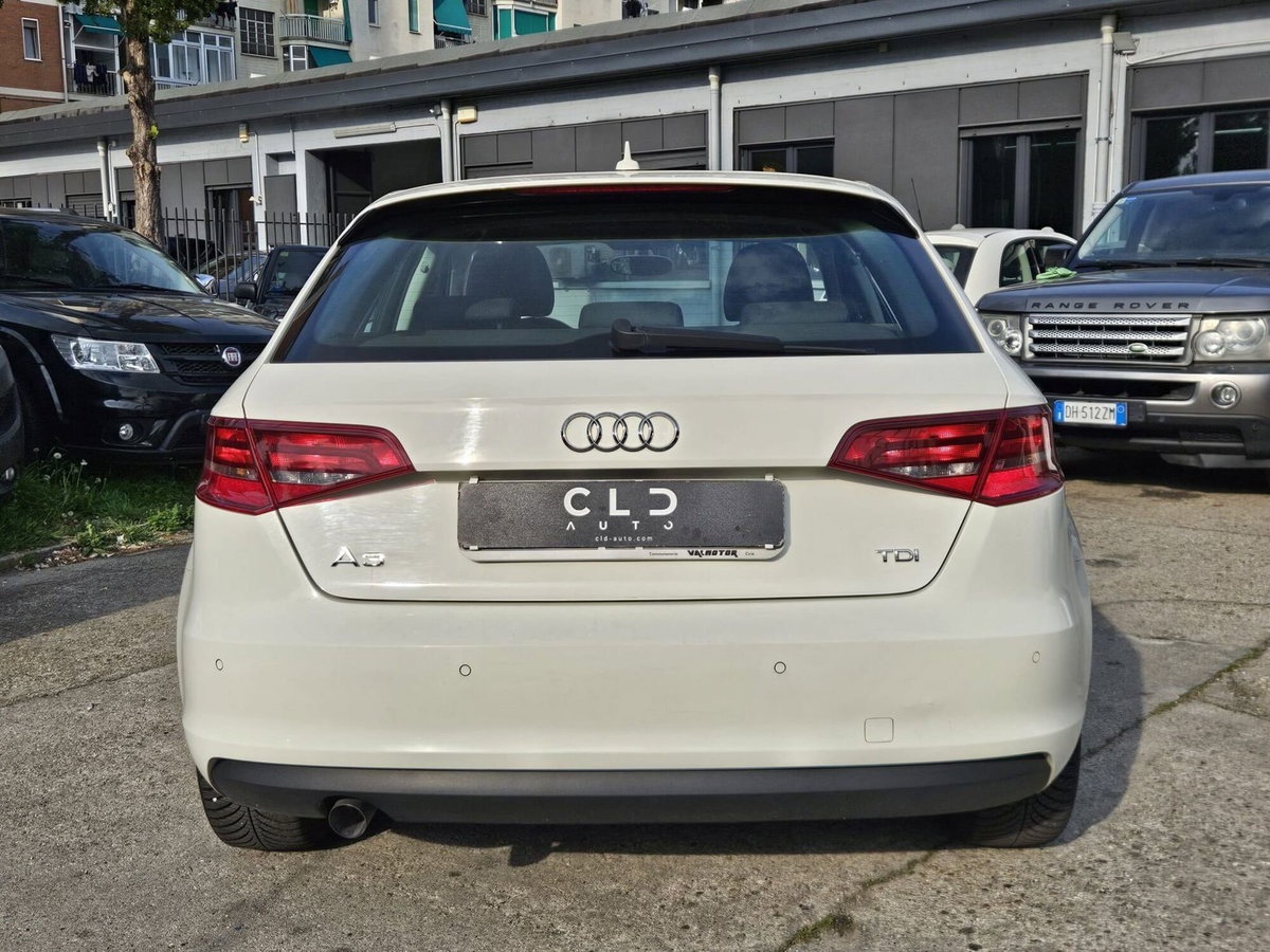 Audi A3 Sportback 1.6 TDI S tronic Business (5)