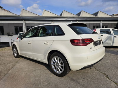 Audi A3 Sportback 1.6 TDI S tronic Business (6)