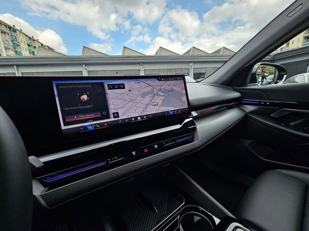 BMW Serie 5 520d 48V sdrive auto (15)