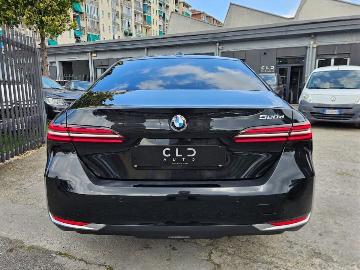 BMW Serie 5 520d 48V sdrive auto (5)