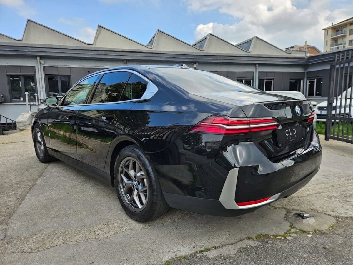 BMW Serie 5 520d 48V sdrive auto (6)