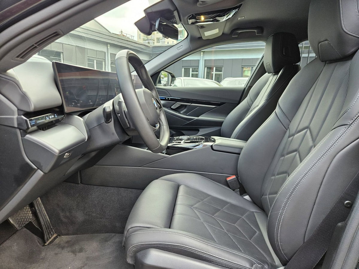 BMW Serie 5 520d 48V sdrive auto (9)
