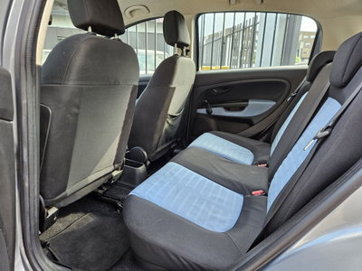 Fiat Grande Punto 1.2 5 porte Active (11)