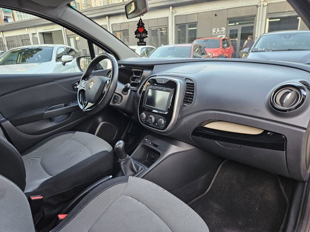 Renault Captur 1.5 dCi 8V 90 CV Start&Stop Energy R-Link (9)