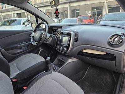 Renault Captur 1.5 dCi 8V 90 CV Start&Stop Energy R-Link (9)