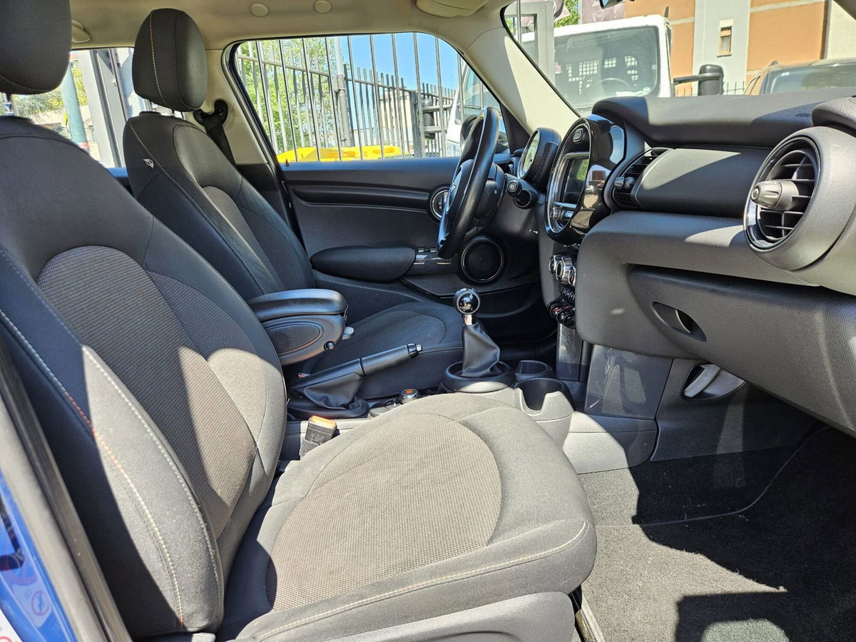 MINI Mini 1.5 One D Hype 5 porte (11)