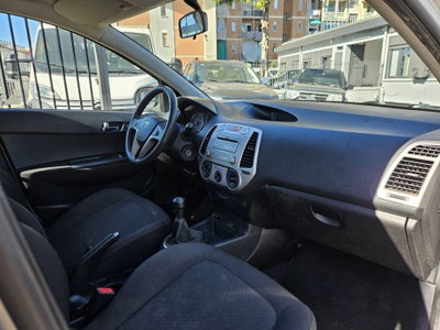 Hyundai i20 1.2 5p. Classic (9)