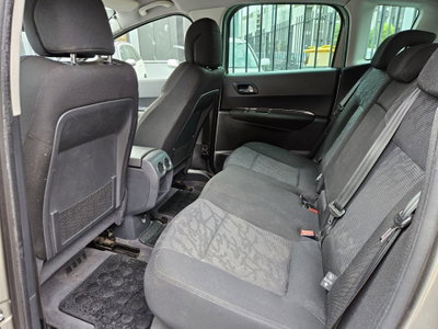 Peugeot 3008 2.0 HDi 163CV aut. Active (6)