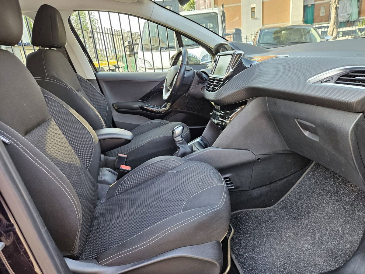 Peugeot 208 75 5 porte Allure (10)