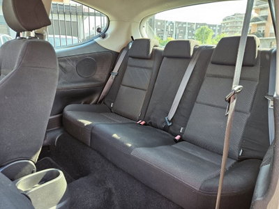 Peugeot 207 88CV 3p. XS (8)