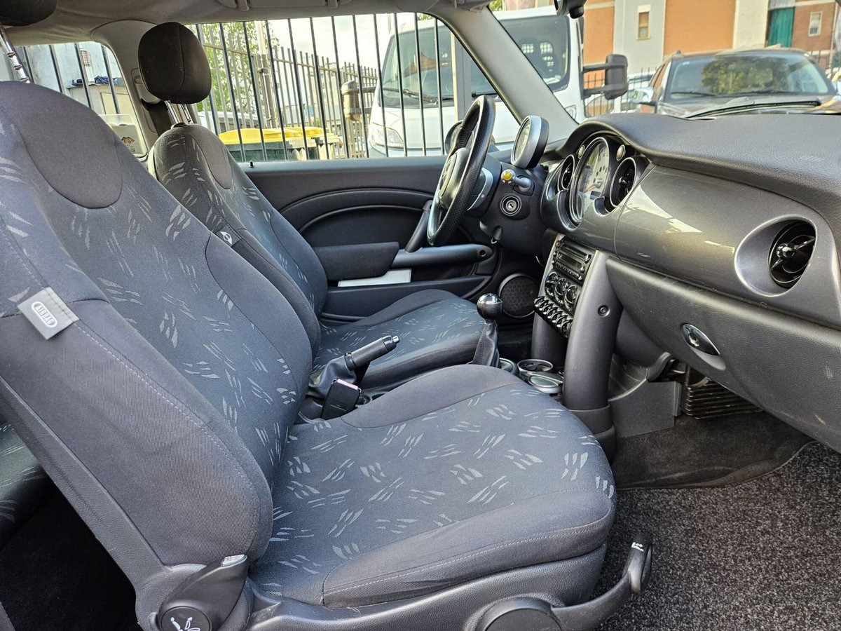 MINI Mini 1.6 16V One de luxe (10)