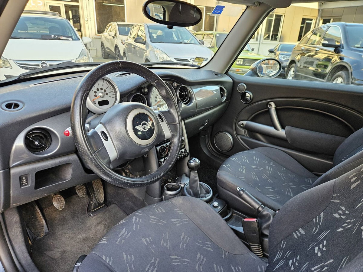 MINI Mini 1.6 16V One de luxe (6)