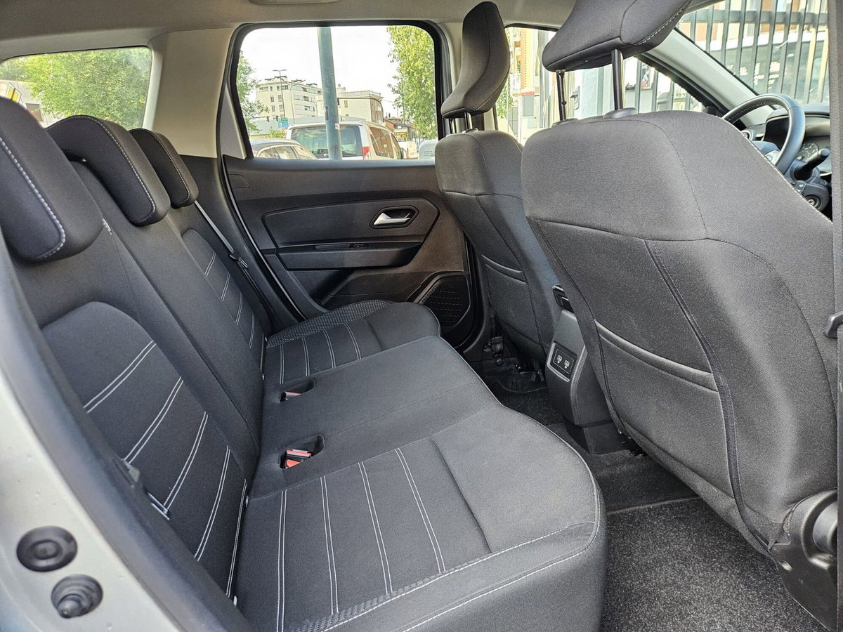 Dacia Duster 1.0 TCe 100 CV ECO-G 4x2 Prestige (11)