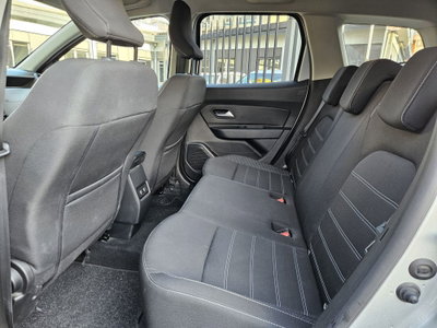 Dacia Duster 1.0 TCe 100 CV ECO-G 4x2 Prestige (16)