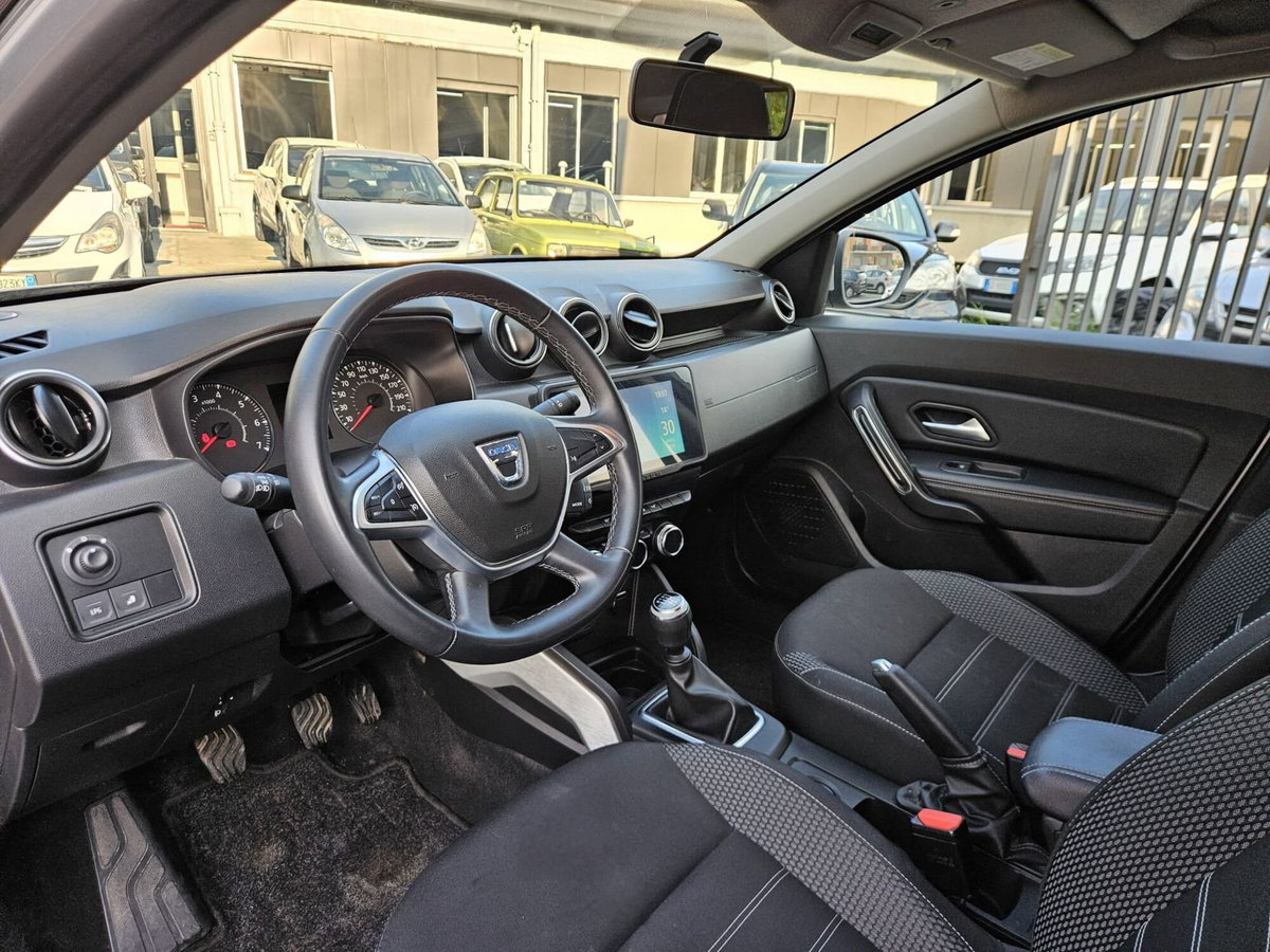 Dacia Duster 1.0 TCe 100 CV ECO-G 4x2 Prestige (7)