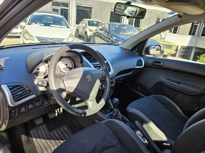 Peugeot 206 60CV 5p. Trendy ECO GPL (7)