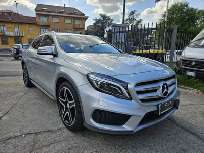 Mercedes-Benz GLA SUV 200 Premium (3)