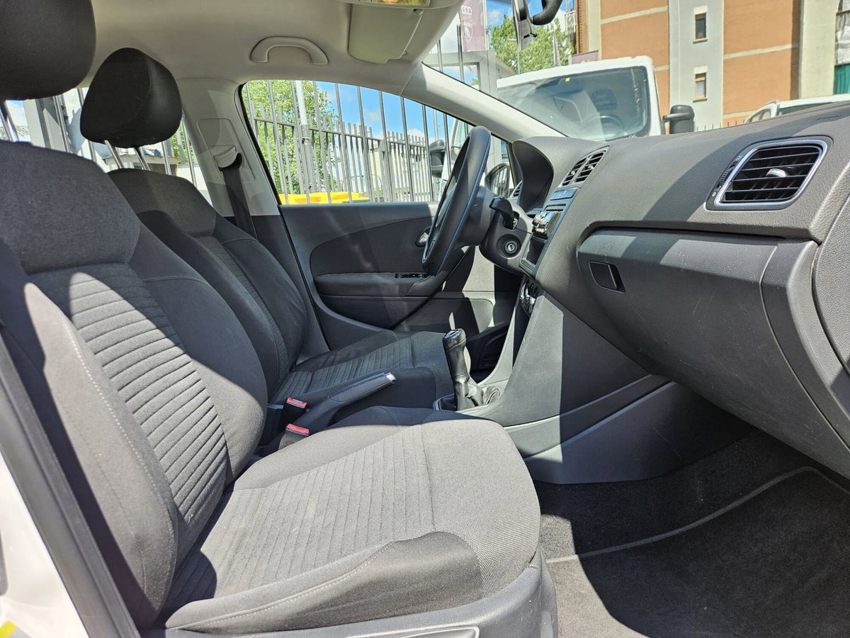 Volkswagen Polo 1.2 TDI DPF 5 p. Comfortline (11)