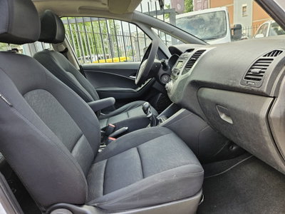 Hyundai ix20 1.4 90 CV Light (9)