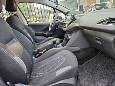 Peugeot 208 82 5 porte Allure (12)