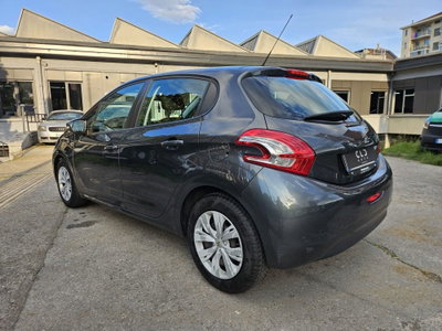Peugeot 208 82 5 porte Allure (6)