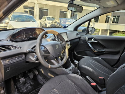 Peugeot 208 82 5 porte Allure (7)