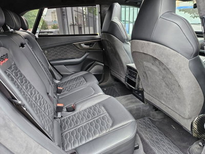 Audi RS Q8 Q8 4.0 mhev quattro tiptronic (12)