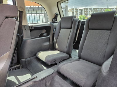 Opel Zafira 16V cat Elegance (13)