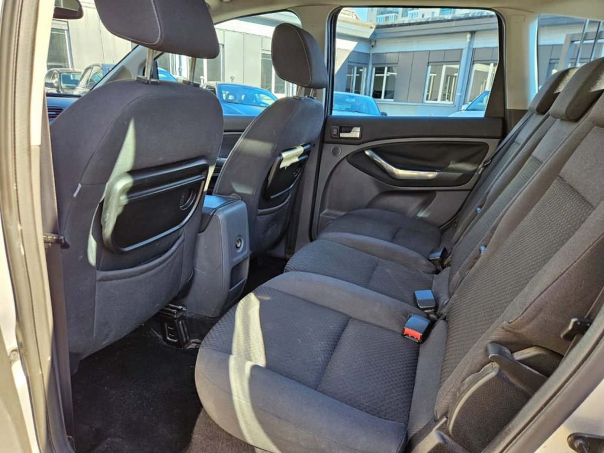 Ford C-Max 2.0 TDCi 136 CV Titanium DPF (8)